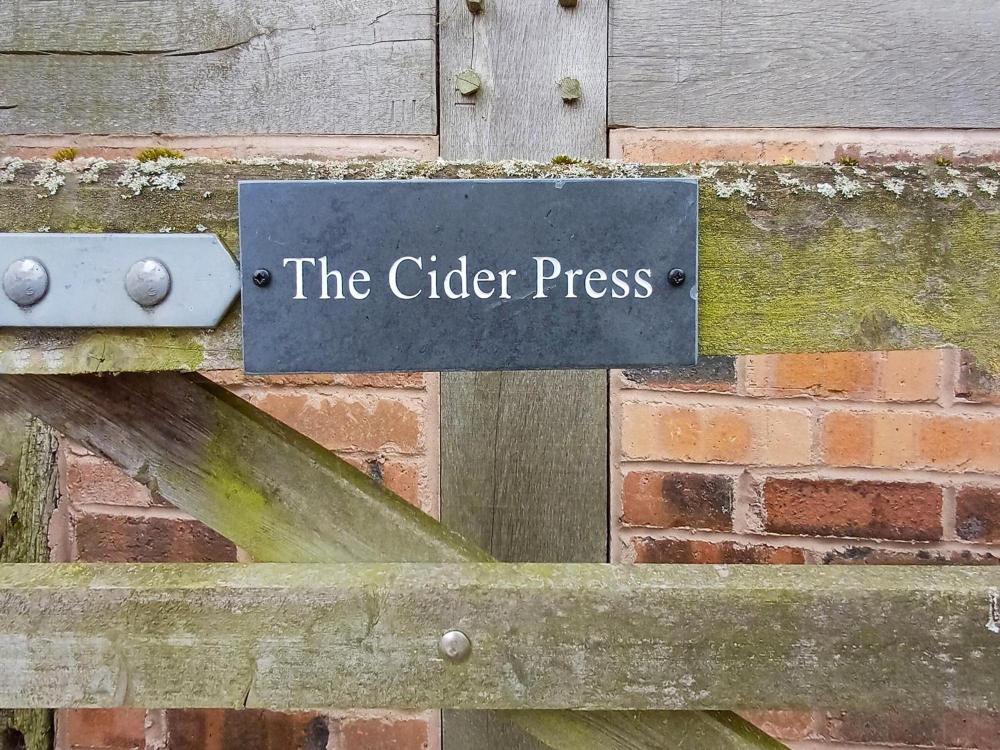 The Cider Press Villa Welland Exterior photo